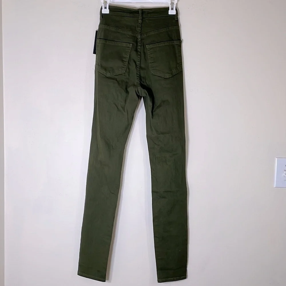NWT. Fashion Nova Glistening Jeans in Olive Green. 11 - Picture 7 of 11